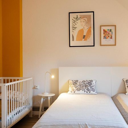 Big Flat With Fresh Renovation, Free Parking, Sonyps, Netflix Duisburg Exterior foto