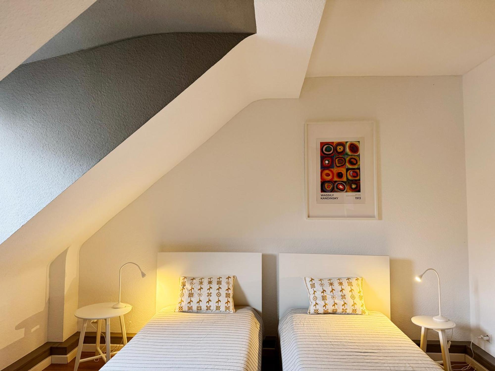 Big Flat With Fresh Renovation, Free Parking, Sonyps, Netflix Duisburg Exterior foto